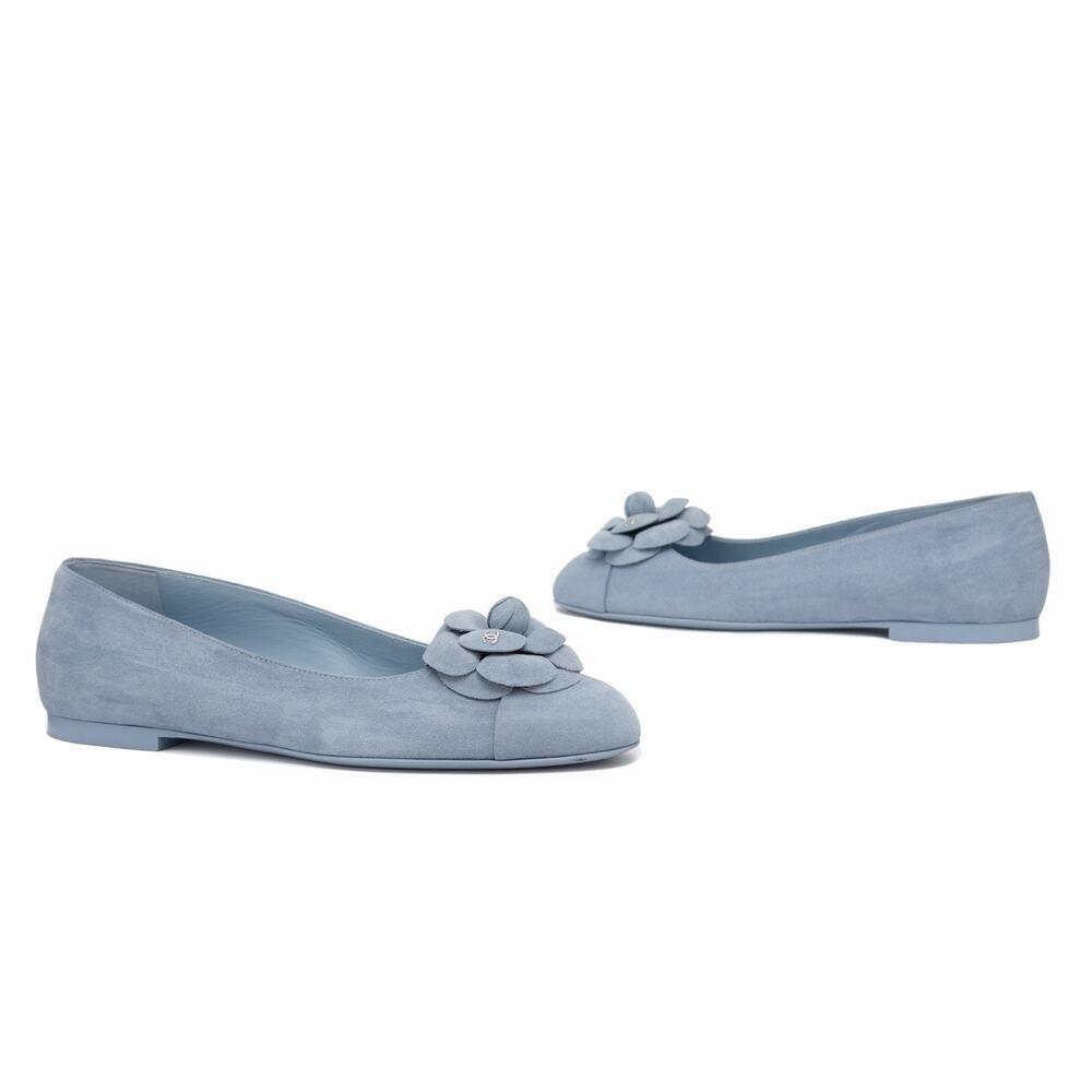 CHANEL 24P Suede Interlocking CC Camellia Cap Ballet Flats Blue Size 39 US 9 - Picture 1 of 16